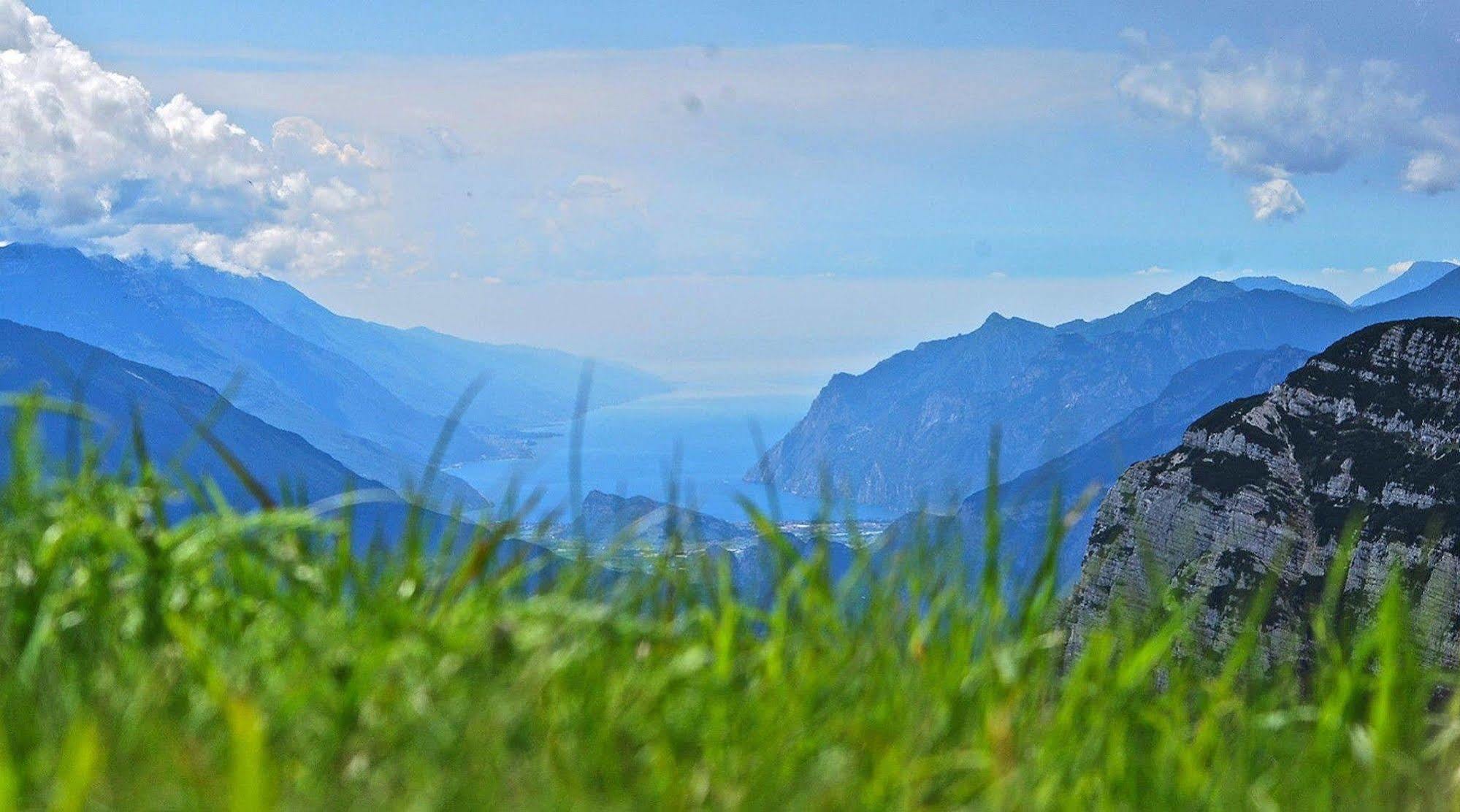 Hotel & Residence Montana Fai della Paganella Eksteriør billede